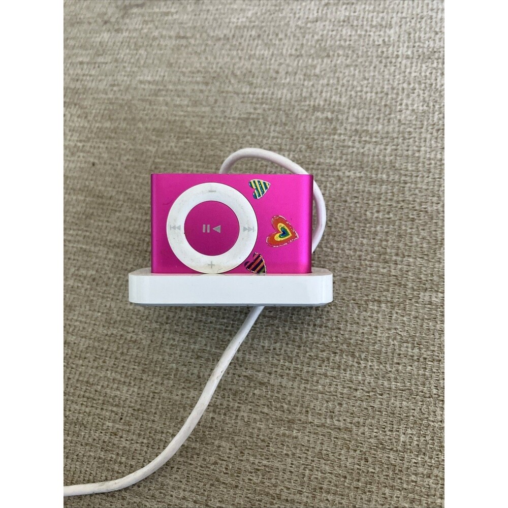 Apple iPod Shuffle 2nd Generation Hot Pink Clip Player USB 2.0 Headphone Jack